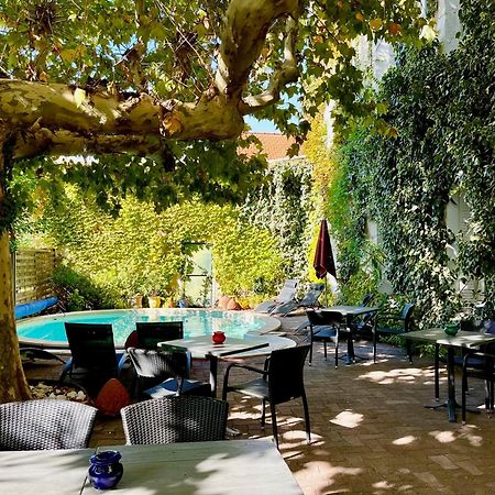 Cit'Hotel Le Louvre Orange المظهر الخارجي الصورة