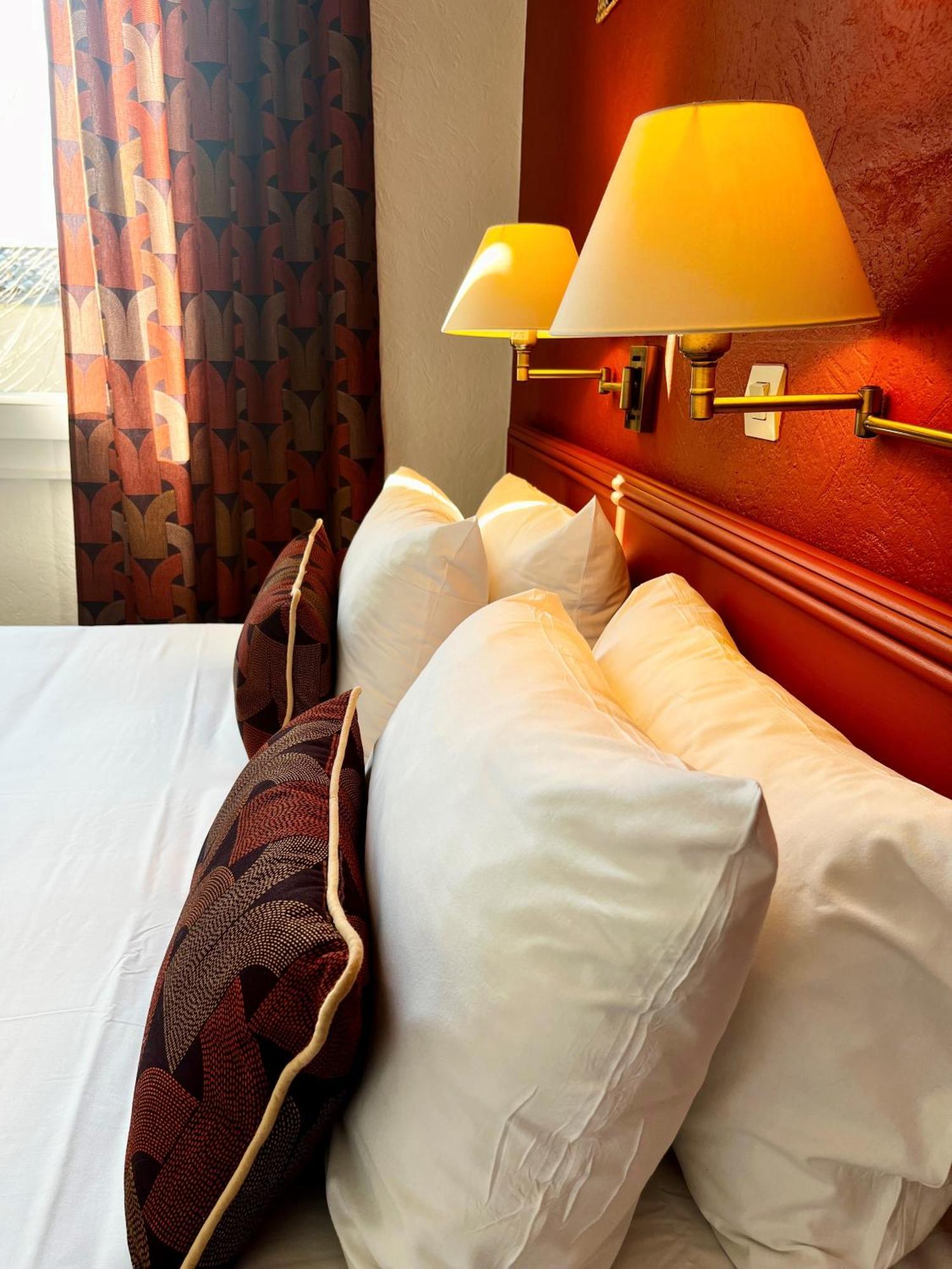 Cit'Hotel Le Louvre Orange المظهر الخارجي الصورة